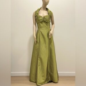 Couture Collection Green Satin Gown - Size 6
